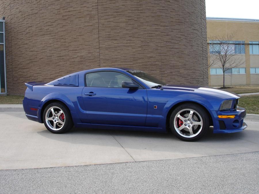  Ford Mustang 2005 года  (фото 3 из 26)